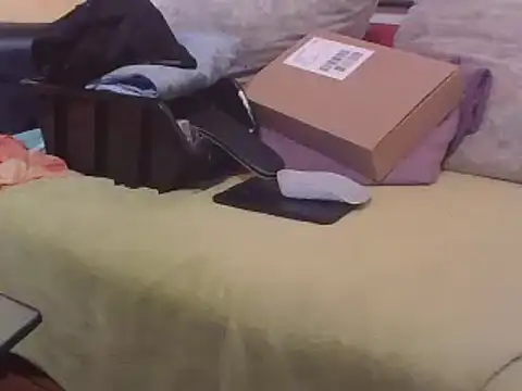 Snapshot of 0815lukas2024 chatting on February 10, 2:19 am 0815lukas2024 online show from February 10, 2:19 am