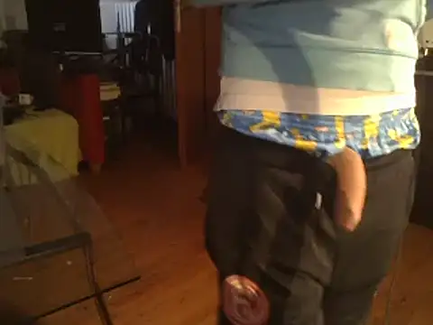 Snapshot of 0815lukas2024 chatting on March 1, 10:02 am 0815lukas2024 online show from March 1, 10:02 am