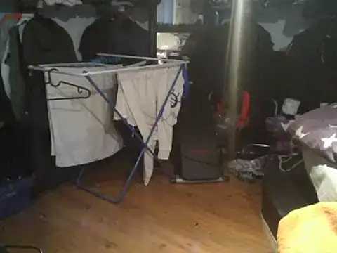 Snapshot of 0815lukas2024 chatting on March 8, 5:49 am 0815lukas2024 online show from March 8, 5:49 am