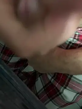 Snapshot of Alexwawapl chatting on December 2, 8:48 pm Alexwawapl online show from December 2, 8:48 pm