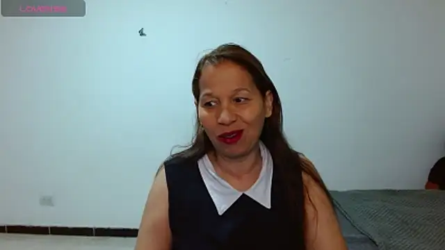 CaroMasha online show from May 11, 5:54 pm