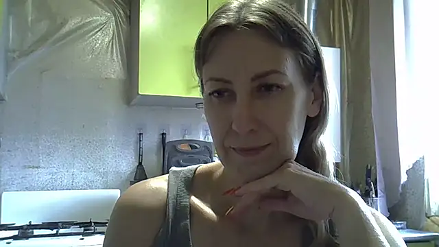 AshleyXHoney online show from June 16, 8:06 am
