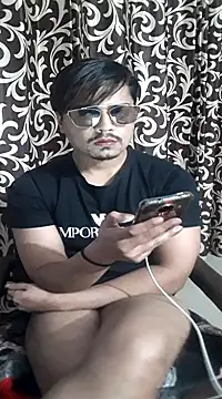 Snapshot of 69venom69 chatting on February 5, 1:11 pm 69venom69 online show from February 5, 1:11 pm