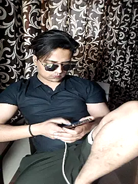 Snapshot of 69venom69 chatting on March 13, 4:49 am 69venom69 online show from March 13, 4:49 am