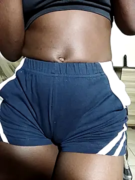 julietunderwoood online show from March 15, 7:42 am