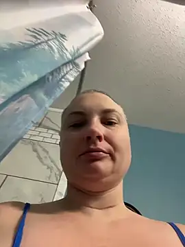 MilfyMrsRobinson online show from June 9, 12:50 pm