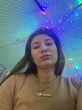 Snapshot of MooonReal chatting on January 15, 4:25 am MooonReal online show from January 15, 4:25 am