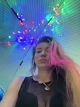 Snapshot of MooonReal chatting on January 16, 1:48 am MooonReal online show from January 16, 1:48 am