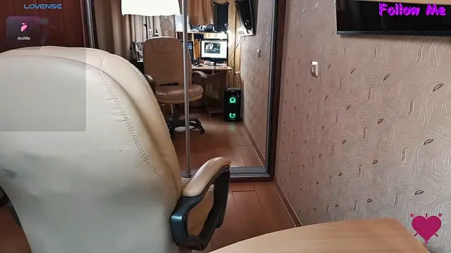 MyLadySkyLuck online show from September 27, 4:56 pm