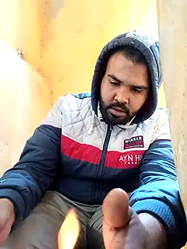 ListedLoin online show from February 10, 9:25 am