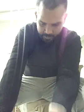 ListedLoin online show from March 22, 9:24 am