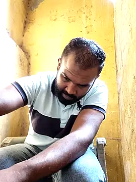 ListedLoin online show from November 1, 12:40 pm