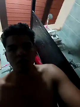 Snapshot of VERGOSAN18CM chatting on March 11, 5:27 am VERGOSAN18CM online show from March 11, 5:27 am