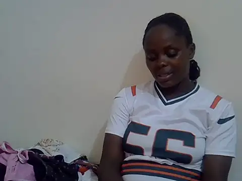 HOT-JAZMINE online show from June 21, 11:35 am