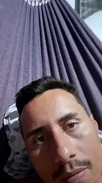 Snapshot of luissilva0071 chatting on February 13, 12:35 am luissilva0071 online show from February 13, 12:35 am