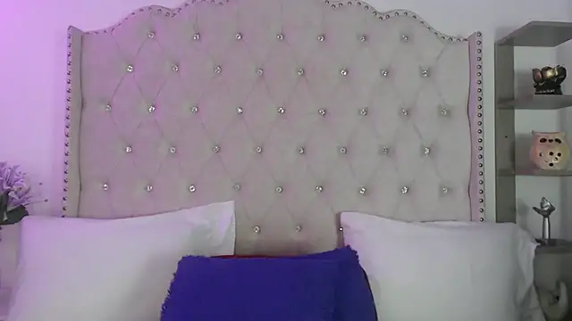Snapshot of Abril_Squirt chatting on May 29, 11:25 pm Abril Squirt online show from May 29, 11:25 pm