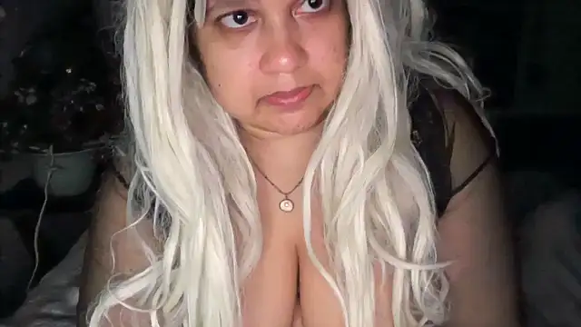 Snapshot of MelanieFawker chatting on September 20, 12:06 pm MelanieFawker online show from September 20, 12:06 pm