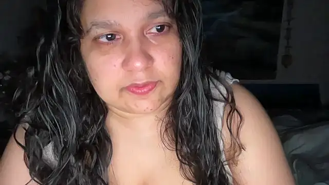 Snapshot of MelanieFawker chatting on October 10, 2:10 am MelanieFawker online show from October 10, 2:10 am