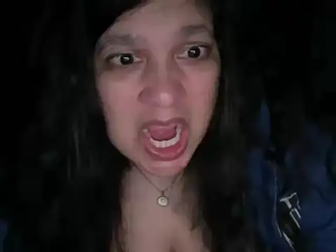 Snapshot of MelanieFawker chatting on November 17, 9:59 am MelanieFawker online show from November 17, 9:59 am