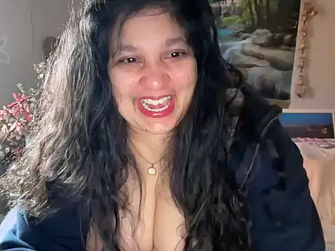 Snapshot of MelanieFawker chatting on December 2, 7:53 pm MelanieFawker online show from December 2, 7:53 pm