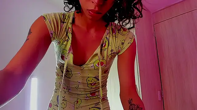 Bigcatalove online show from December 24, 11:06 am