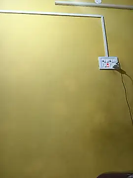 Snapshot of Tamil_boy_age28 chatting on November 17, 3:34 am Tamil boy age28 online show from November 17, 3:34 am