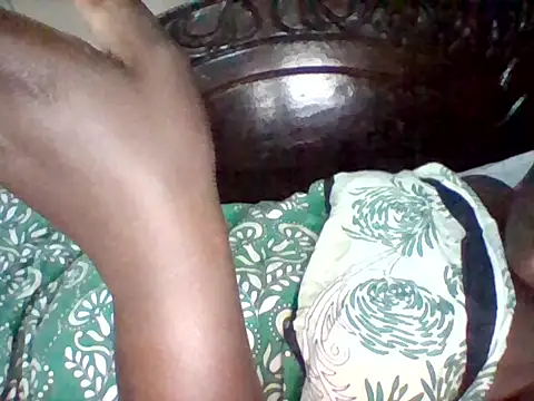 missarpie online show from April 29, 4:22 pm