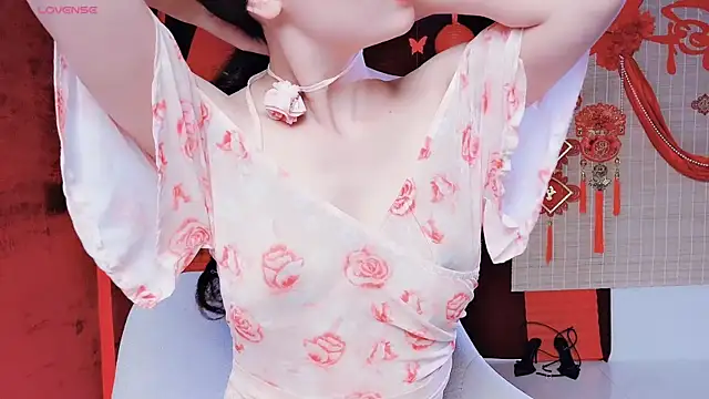 Snapshot of I_Am_Boo chatting on February 9, 6:01 pm I Am Boo online show from February 9, 6:01 pm