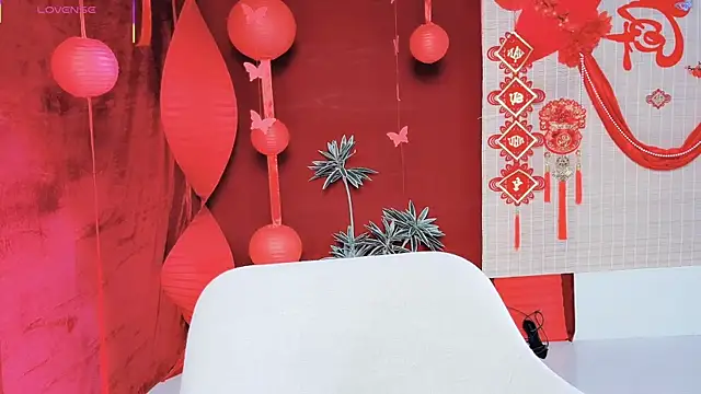 Snapshot of I_Am_Boo chatting on February 10, 6:12 pm I Am Boo online show from February 10, 6:12 pm