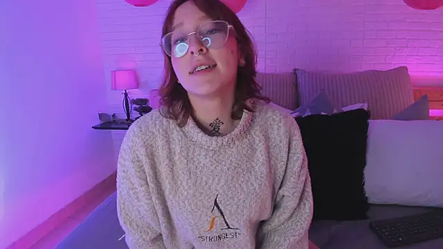 sofi bakerr online show from March 4, 11:40 am