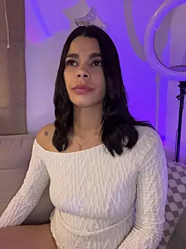 Snapshot of DaryRos chatting on February 27, 11:16 pm DaryRos online show from February 27, 11:16 pm