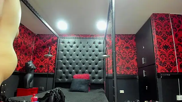 JAYLEN BDSM online show from March 25, 12:00 pm