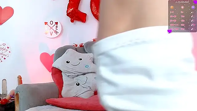 tevenwhiite online show from February 10, 5:14 am