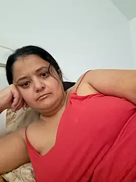 sarahhh1987 online show from November 18, 6:18 am