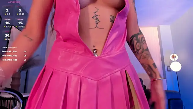 HannaConnor  online show from March 1, 2:26 am