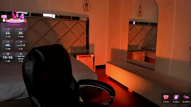 ViolettHansson online show from March 17, 6:44 pm