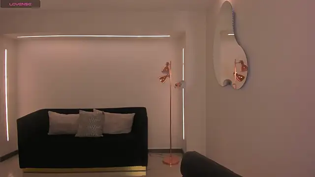 AliceHarper  online show from December 20, 2:13 pm