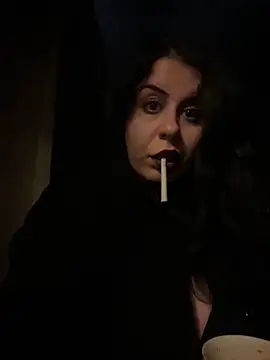 Snapshot of holyeroticss chatting on February 28, 2:53 am holyeroticss online show from February 28, 2:53 am