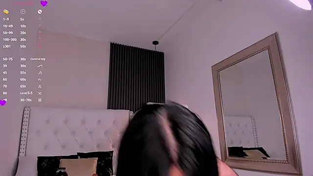 Snapshot of aliscollins_ chatting on March 9, 2:07 am aliscollins online show from March 9, 2:07 am