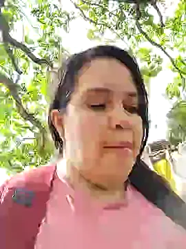 Snapshot of lunanataly chatting on January 6, 7:35 pm lunanataly online show from January 6, 7:35 pm
