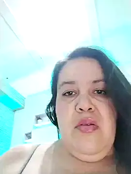 Snapshot of lunanataly chatting on January 15, 8:58 pm lunanataly online show from January 15, 8:58 pm