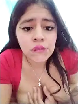 Snapshot of lunanataly chatting on January 31, 11:35 pm lunanataly online show from January 31, 11:35 pm