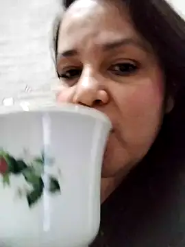 Snapshot of lunanataly chatting on March 2, 9:54 pm lunanataly online show from March 2, 9:54 pm