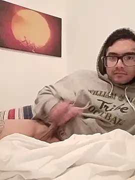 ILLUM1NATE online show from December 5, 10:35 am