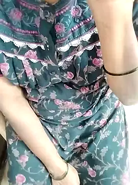 Snapshot of sexyrapa chatting on December 16, 8:52 am sexyrapa online show from December 16, 8:52 am