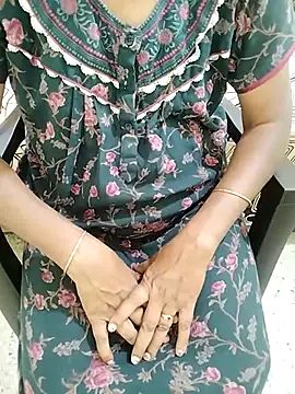 Snapshot of sexyrapa chatting on March 23, 1:31 am sexyrapa online show from March 23, 1:31 am