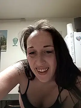 Snapshot of PhatAss_Kummmilla chatting on March 8, 12:41 pm PhatAss Kummmilla online show from March 8, 12:41 pm