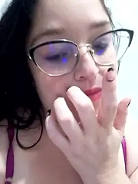 Snapshot of carol_m0 chatting on May 30, 1:03 am carol m0 online show from May 30, 1:03 am