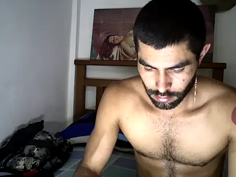 hideonbush051 online show from October 18, 4:41 pm