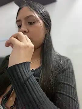 Snapshot of Salome_golvert chatting on February 1, 12:07 am Salome golvert online show from February 1, 12:07 am